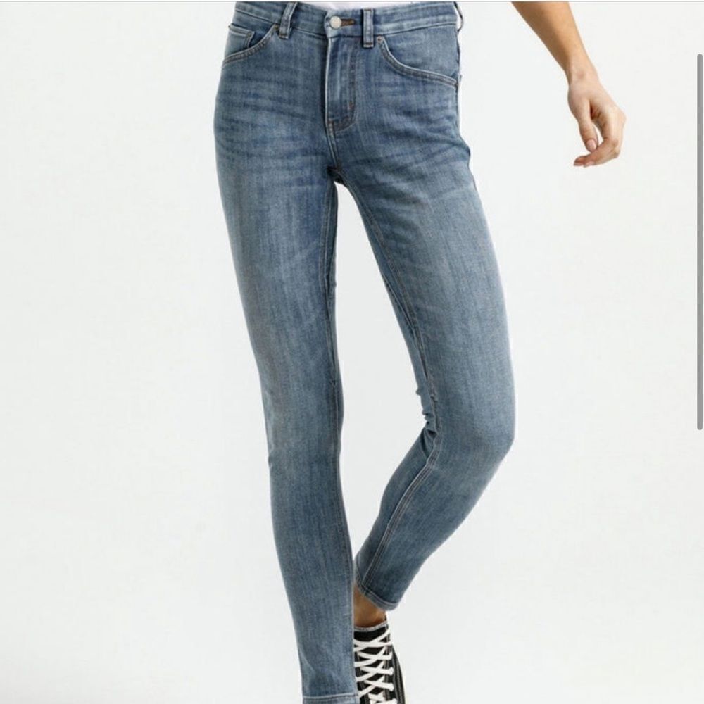 DU/ER Performance Denim Skinny Jean Aged Light Stone Wash 29x26